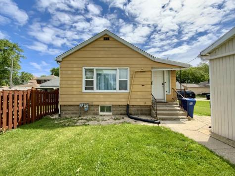 1727 Jackson Street North Chicago IL 60064