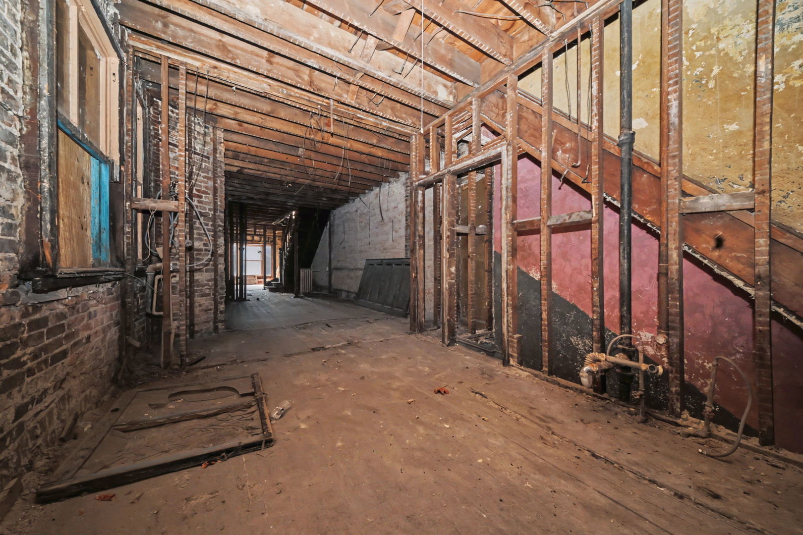 3549 South Indiana Avenue Chicago IL 60653