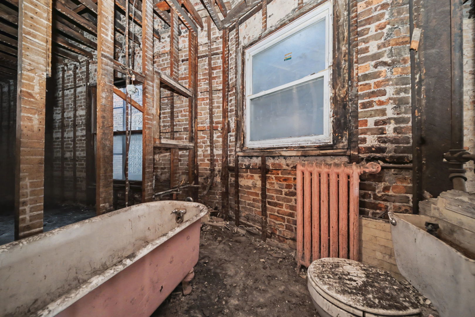 3549 South Indiana Avenue Chicago IL 60653
