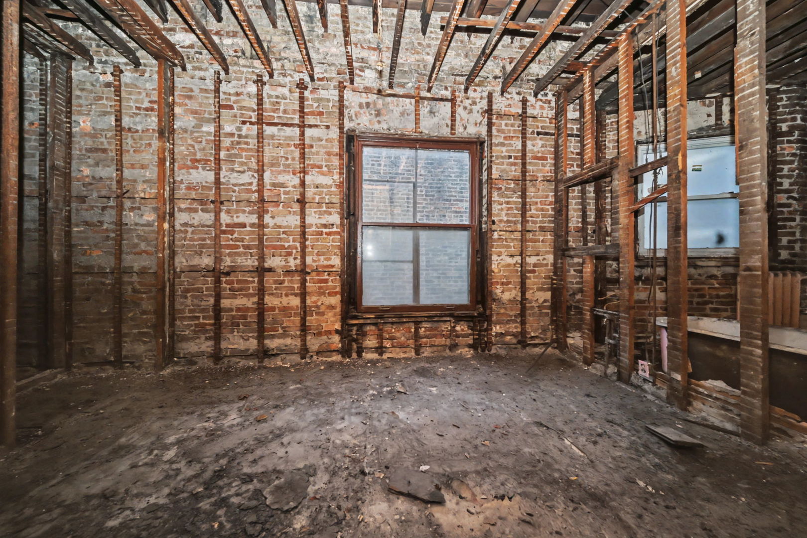 3549 South Indiana Avenue Chicago IL 60653
