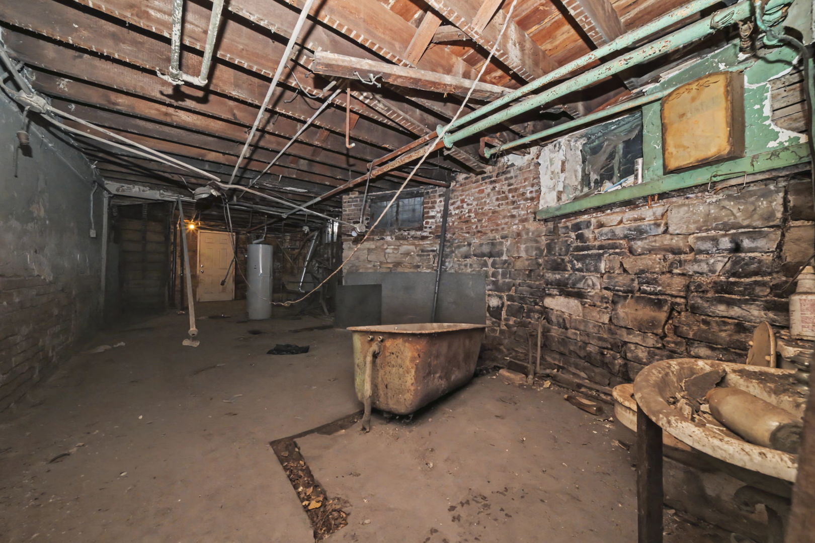 3549 South Indiana Avenue Chicago IL 60653