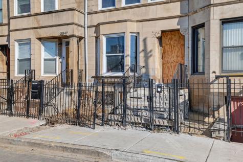 3549 South Indiana Avenue Chicago IL 60653