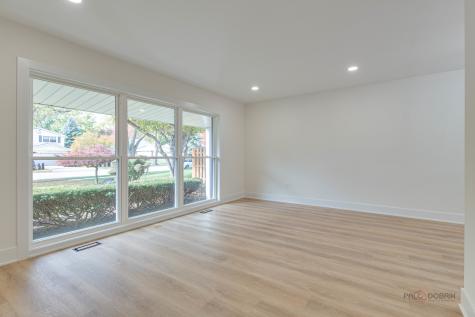 3023 North Windsor Drive Arlington Heights IL 60004