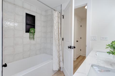 3023 North Windsor Drive Arlington Heights IL 60004