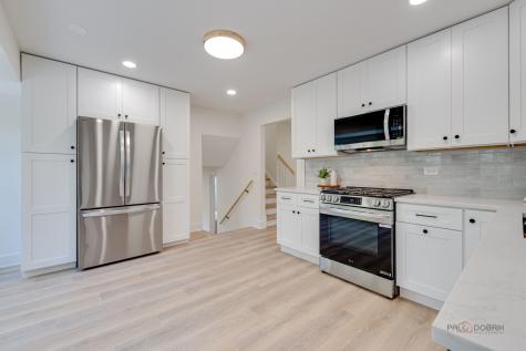 3023 North Windsor Drive Arlington Heights IL 60004