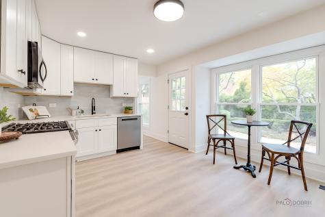 3023 North Windsor Drive Arlington Heights IL 60004