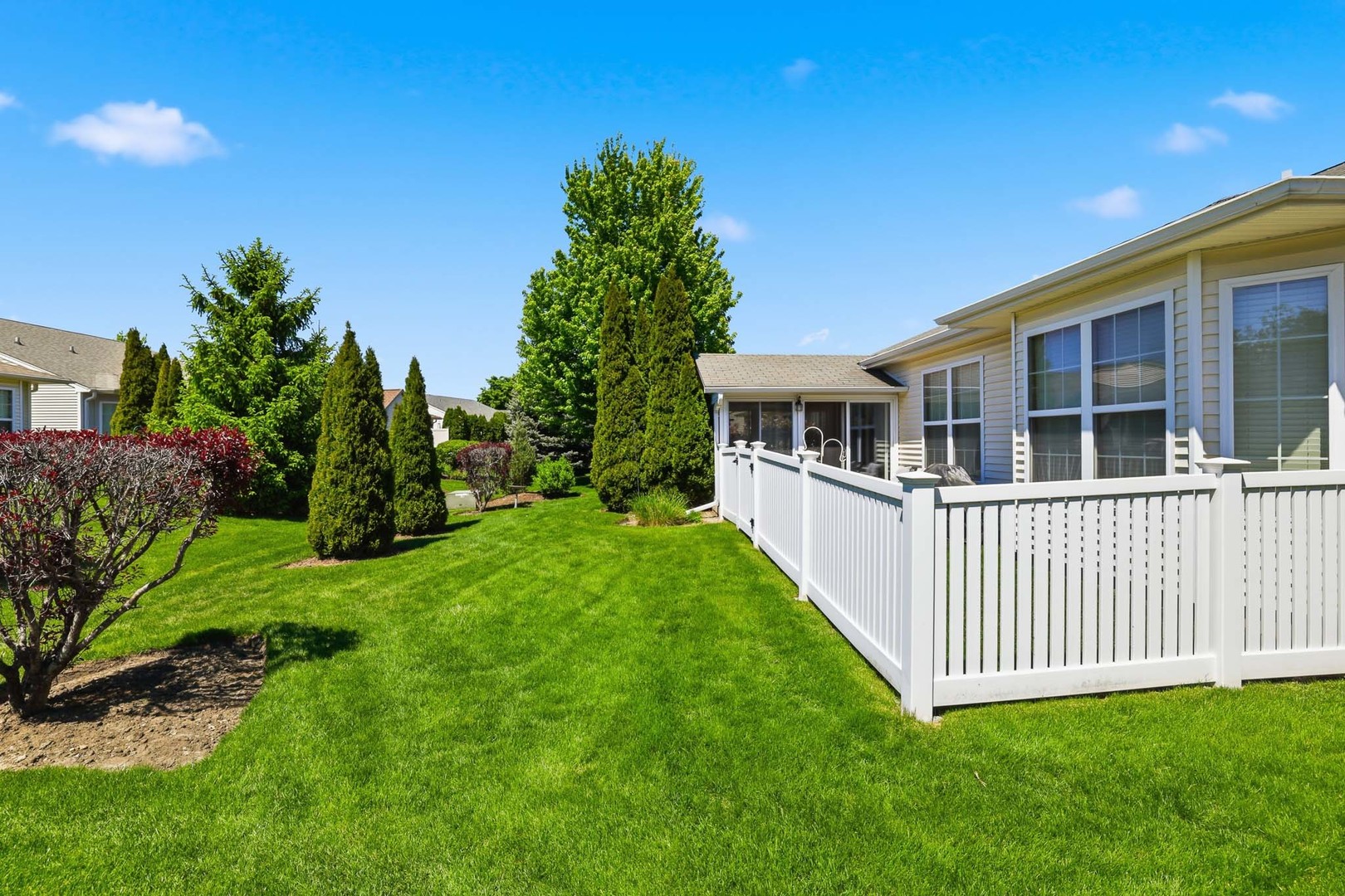 13243 Sierra Glen Road Huntley IL 60142