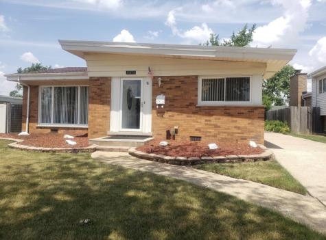 10850 Claridge Avenue Westchester IL 60154