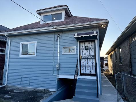 7945 South Perry Avenue Chicago IL 60620