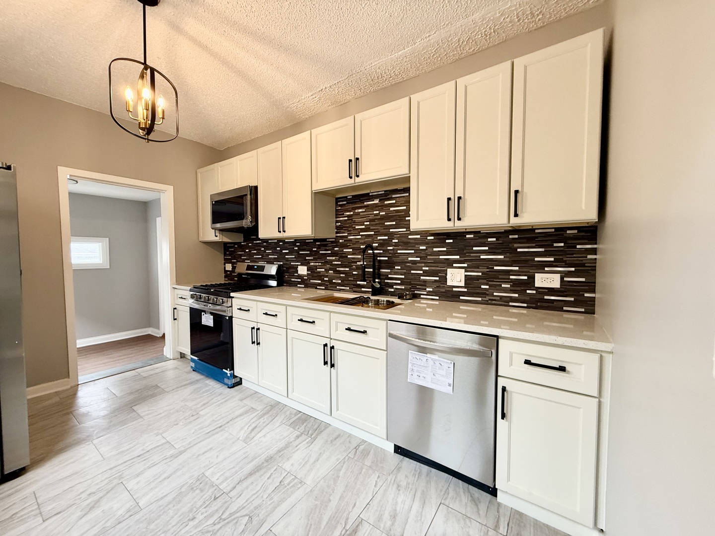 7945 South Perry Avenue Chicago IL 60620