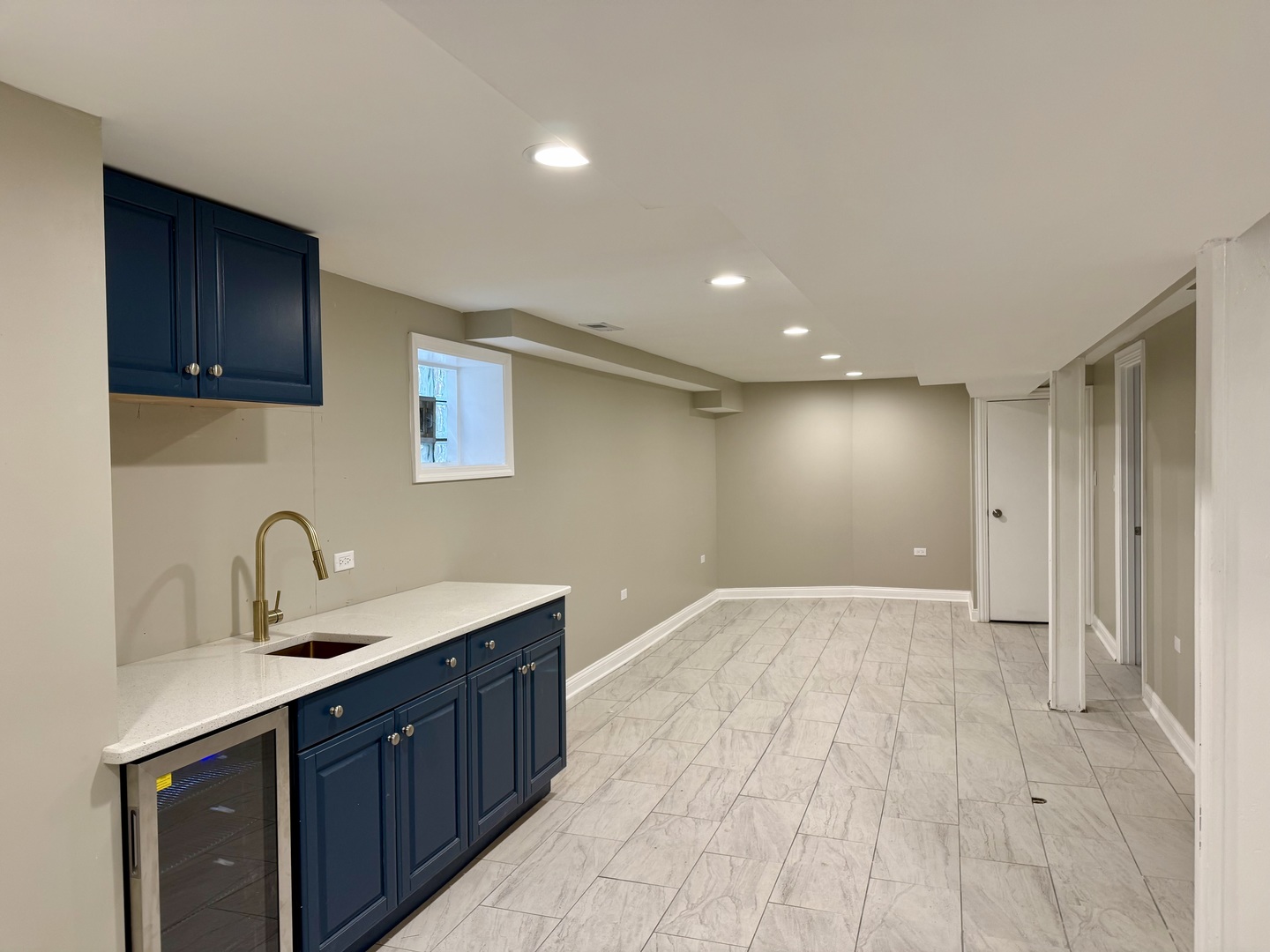 7945 South Perry Avenue Chicago IL 60620