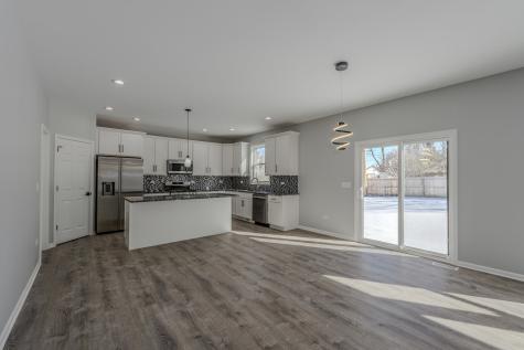 194 Vance Street Lombard IL 60148