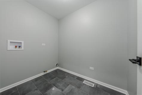 194 Vance Street Lombard IL 60148