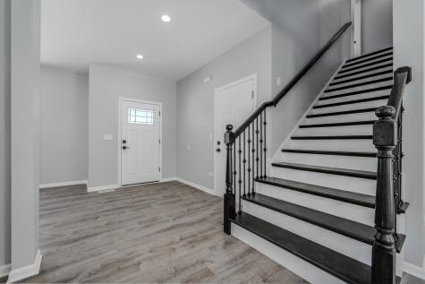 194 Vance Street Lombard IL 60148