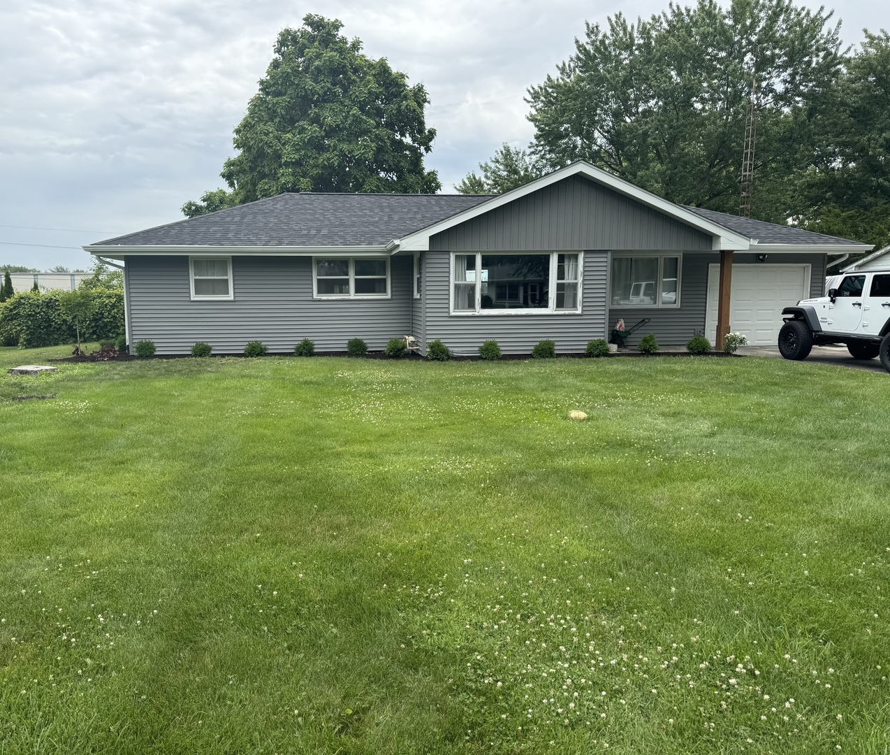 2365 Nan Street Aurora IL 60502