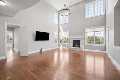 40 Wood Oaks Drive South Barrington IL 60010