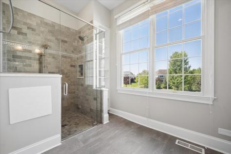 40 Wood Oaks Drive South Barrington IL 60010
