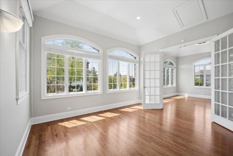 40 Wood Oaks Drive South Barrington IL 60010