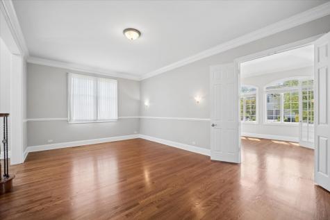 40 Wood Oaks Drive South Barrington IL 60010