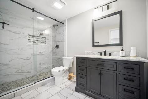 40 Wood Oaks Drive South Barrington IL 60010