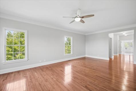 40 Wood Oaks Drive South Barrington IL 60010