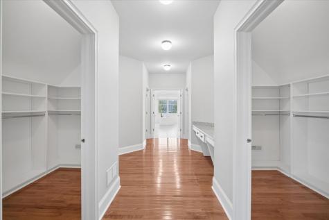40 Wood Oaks Drive South Barrington IL 60010