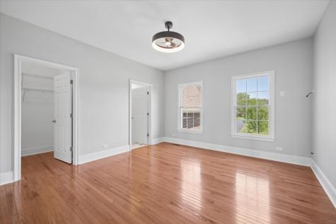 40 Wood Oaks Drive South Barrington IL 60010