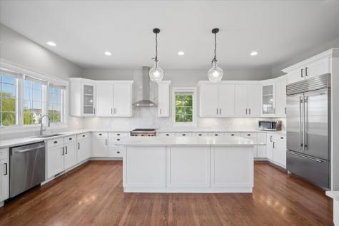 40 Wood Oaks Drive South Barrington IL 60010