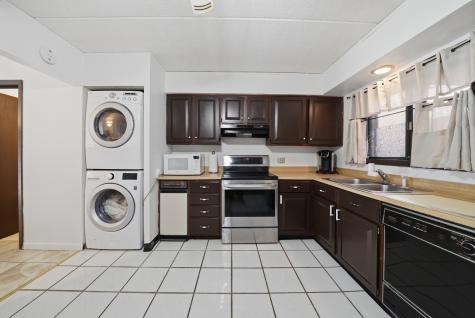 966 North Rohlwing Road Addison IL 60101