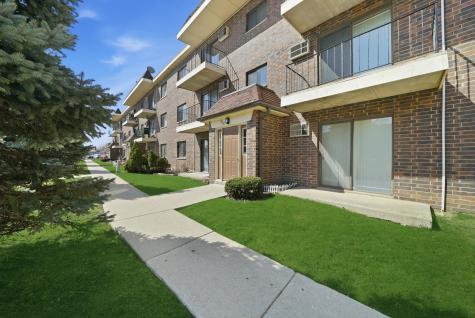 966 North Rohlwing Road Addison IL 60101