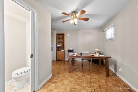 1615 Heather Drive Aurora IL 60506