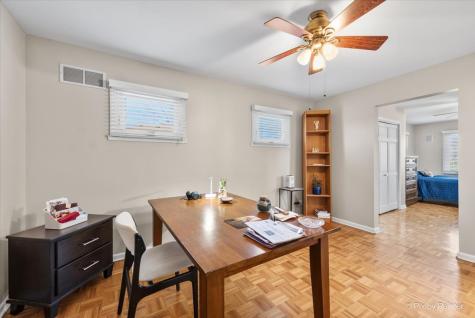 1615 Heather Drive Aurora IL 60506