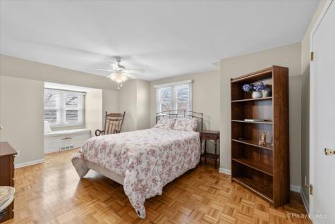 1615 Heather Drive Aurora IL 60506