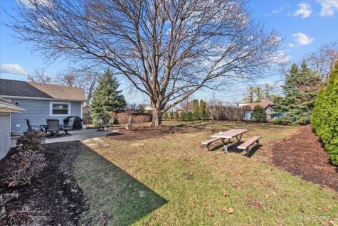 1615 Heather Drive Aurora IL 60506