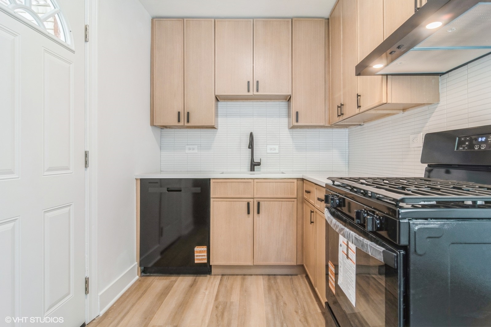 5809 North Rogers Avenue Chicago IL 60646
