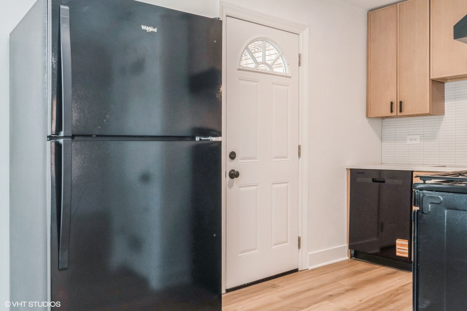 5809 North Rogers Avenue Chicago IL 60646