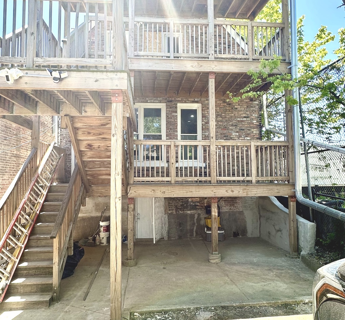 2720 West Harrison Street Chicago IL 60612