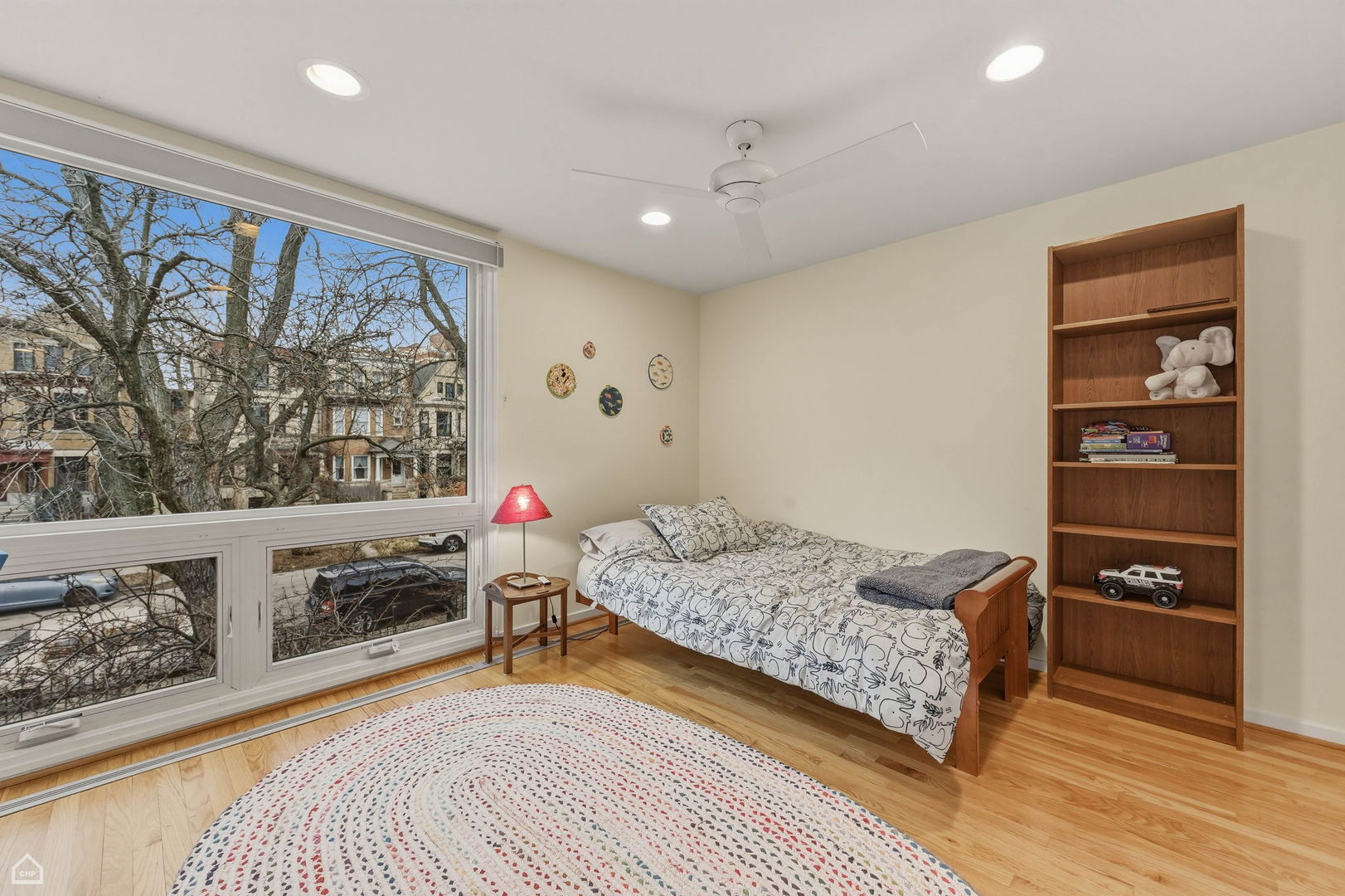 5631 South Blackstone Avenue Chicago IL 60637
