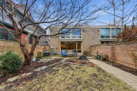 5631 South Blackstone Avenue Chicago IL 60637