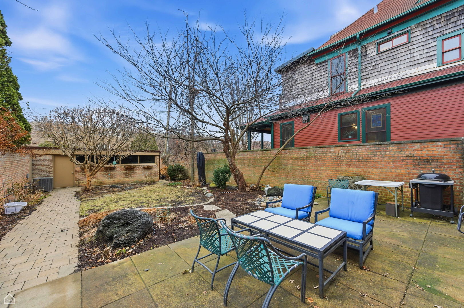 5631 South Blackstone Avenue Chicago IL 60637