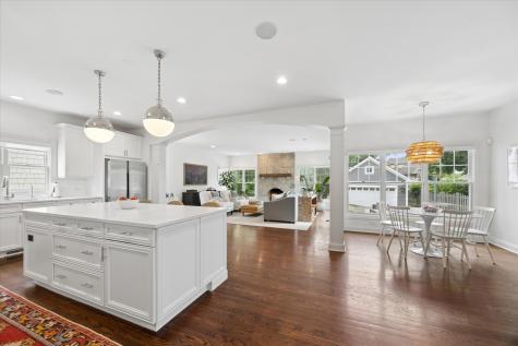3842 Grove Avenue Western Springs IL 60558