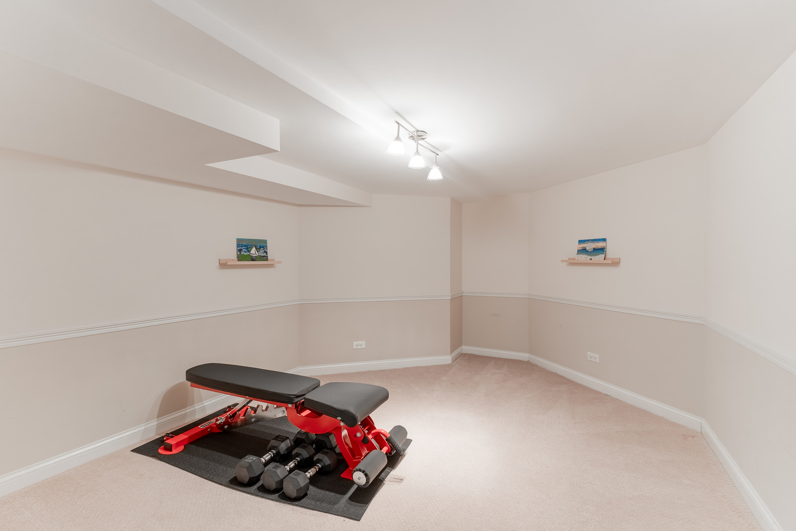 6352 West Giddings Street Chicago IL 60630