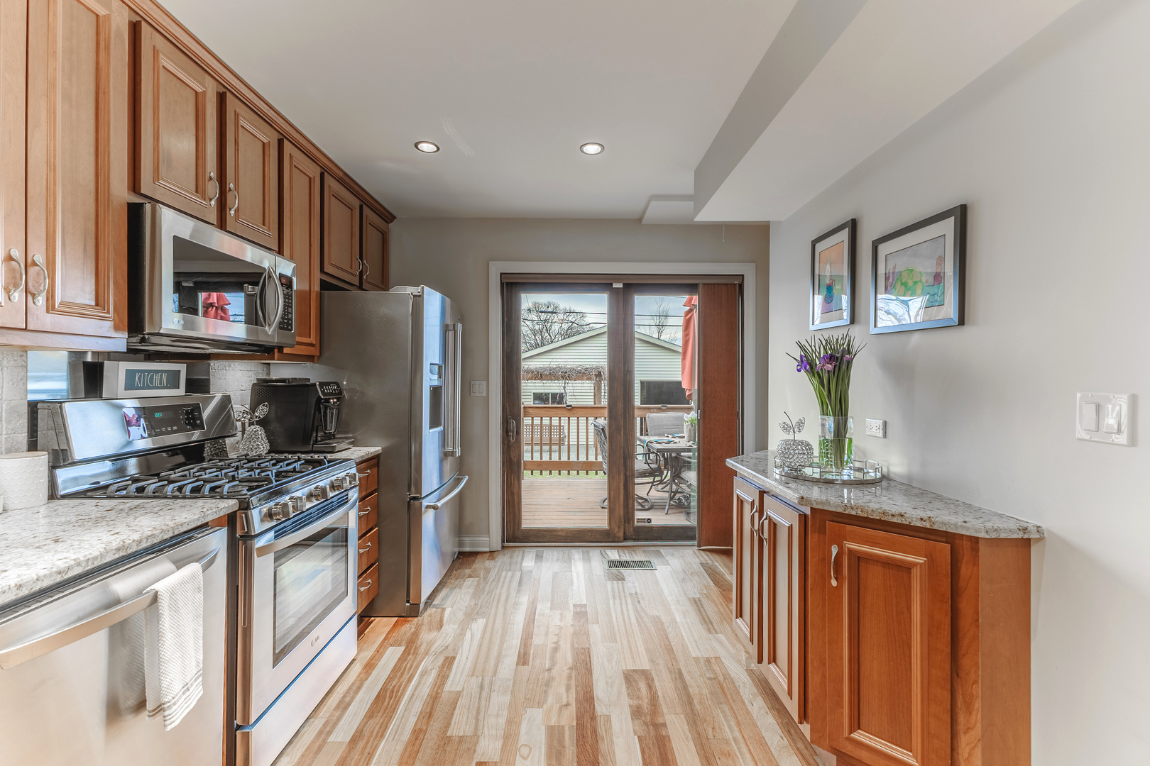 6352 West Giddings Street Chicago IL 60630