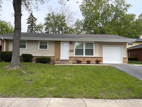 3502 Woodworth Place Hazel Crest IL 60429