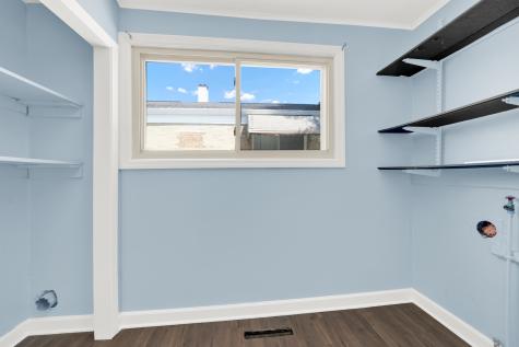 8053 South Kenton Avenue Chicago IL 60652
