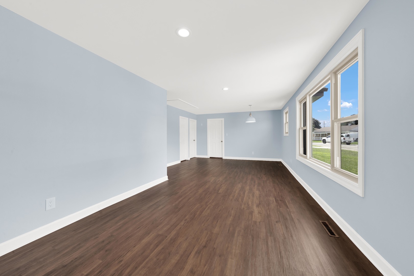 8053 South Kenton Avenue Chicago IL 60652