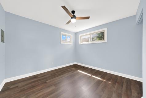 8053 South Kenton Avenue Chicago IL 60652