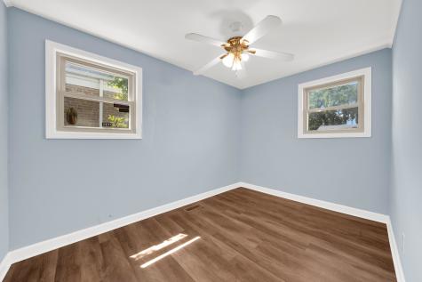 8053 South Kenton Avenue Chicago IL 60652