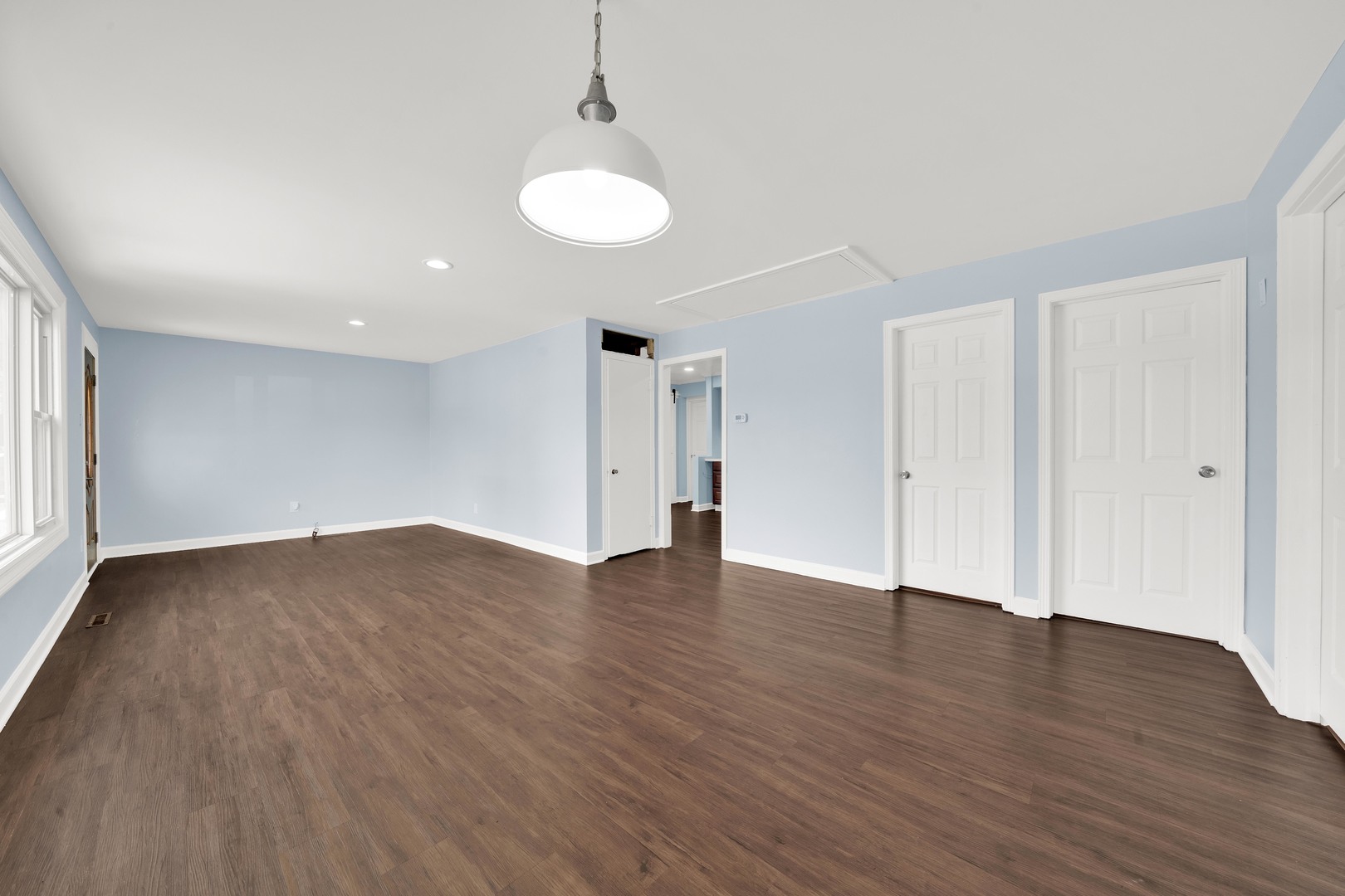 8053 South Kenton Avenue Chicago IL 60652