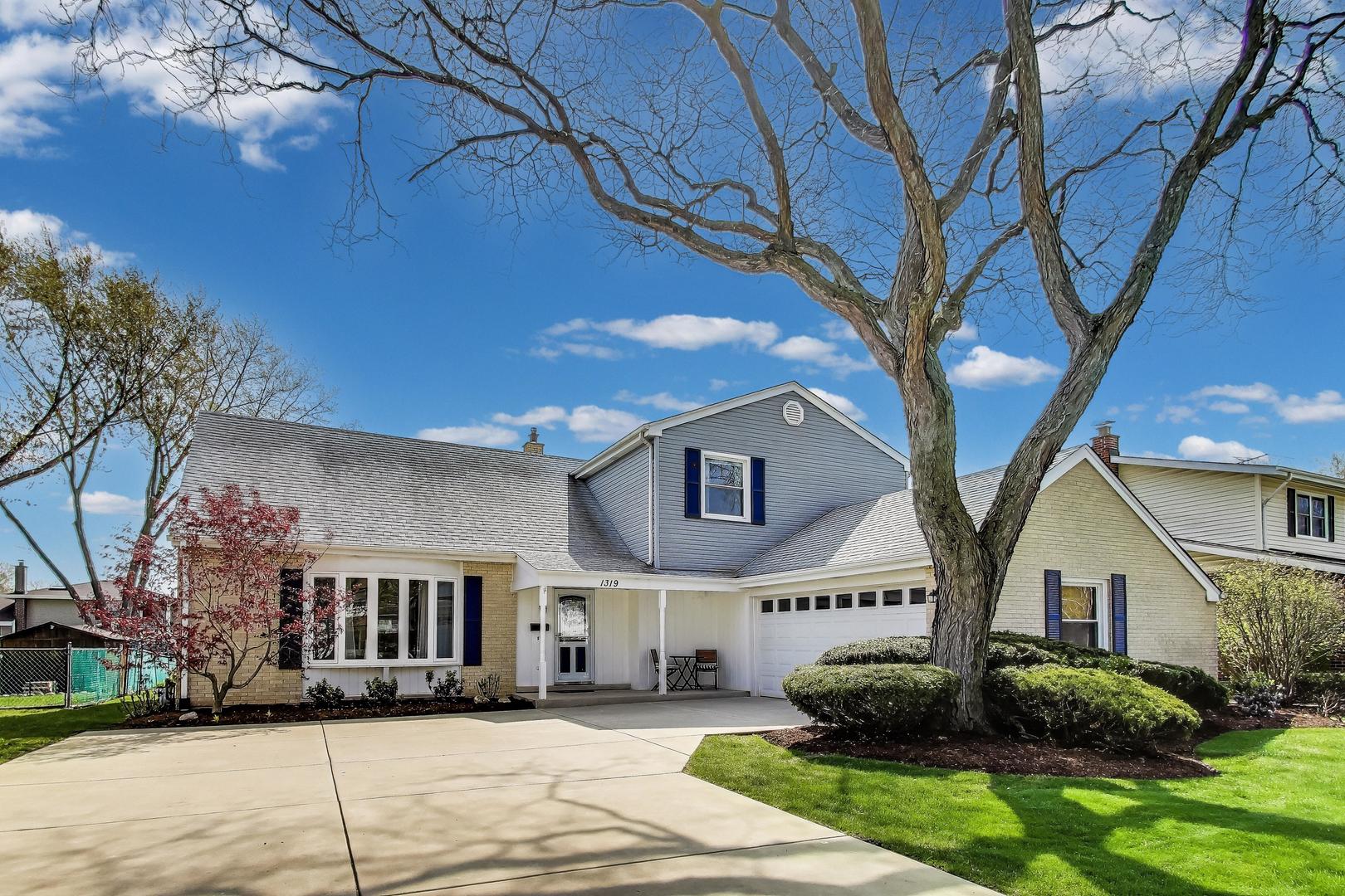 1319 South Ridge Avenue Arlington Heights IL 60005